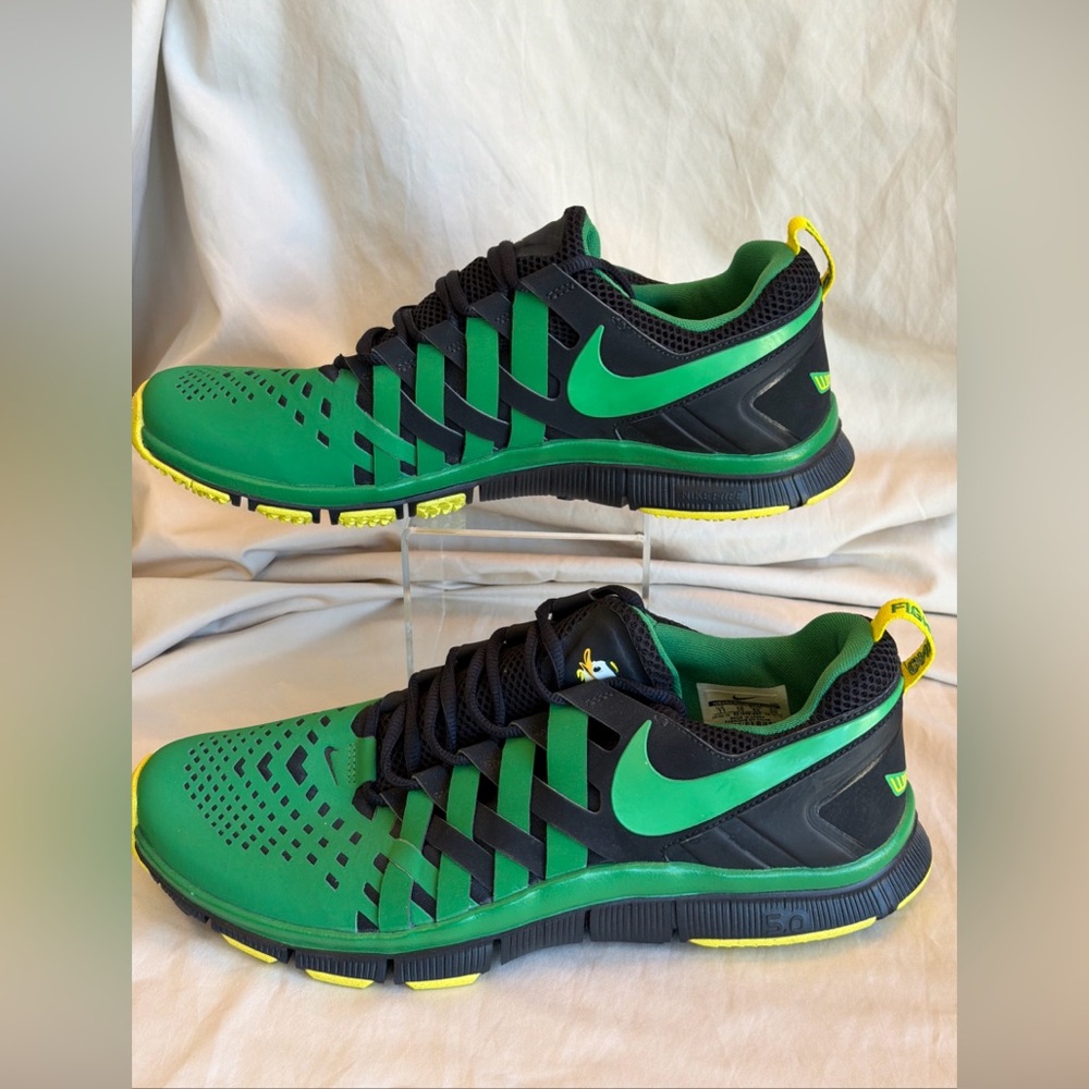 Nike Free Trainer 5.0 Oregon Ducks 621936-037 Green Black Yellow Sneaker Size 11